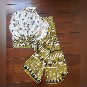 Zara Cream and Olive Patterned Blouse size M